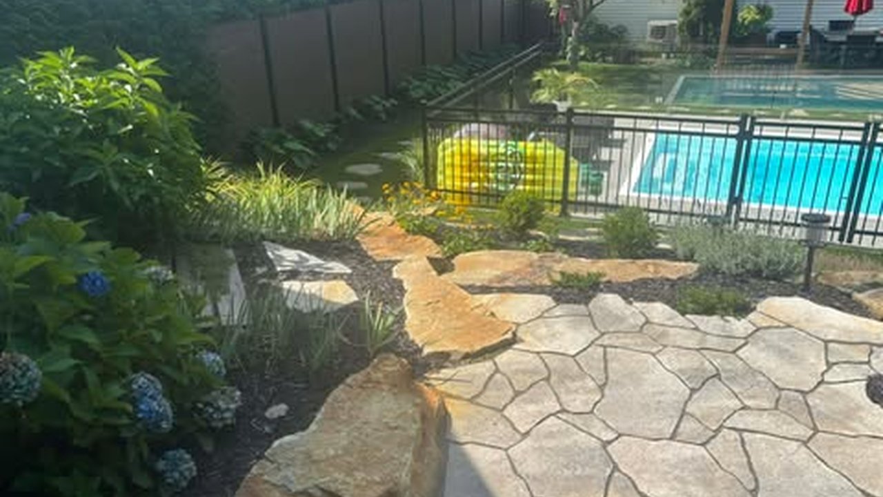 Amenagement-Pave-uni piscine